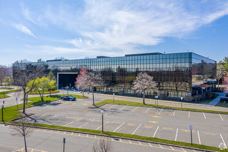 Primary Photo Of 6 Campus Dr, Parsippany Office For Lease