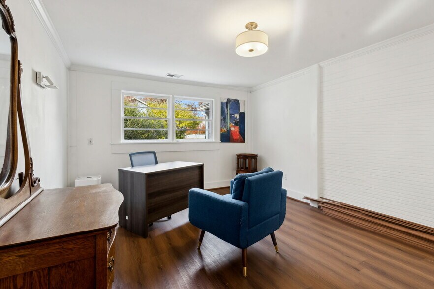 More Photos Of 2951 Moon Station Rd NW, Kennesaw Office For Sale