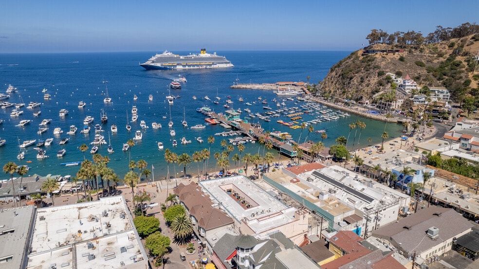 More Photos Of 409 Crescent Ave, Avalon Hotel For Sale