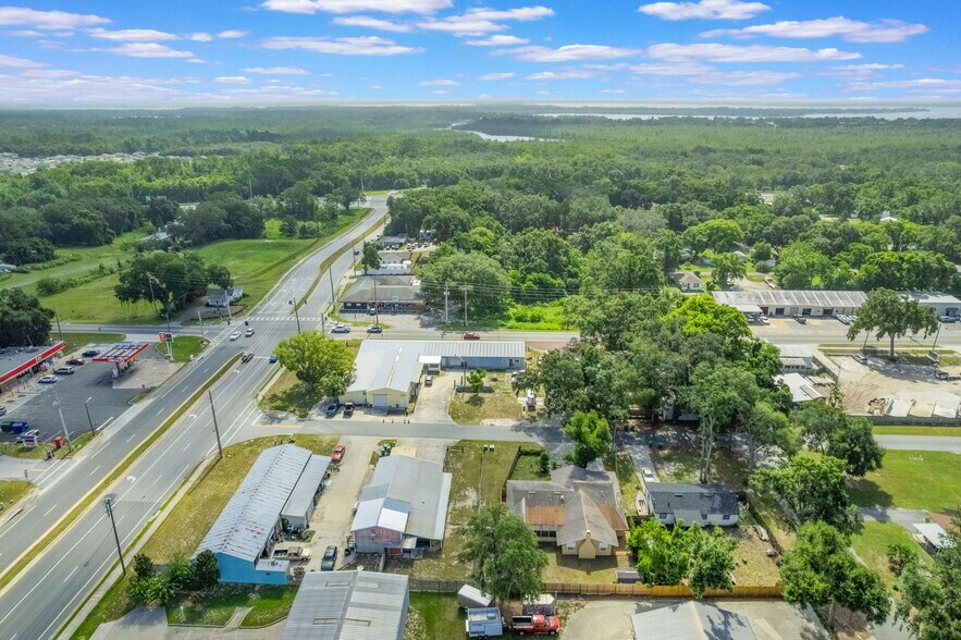 More Photos Of 300 N Dixie Ave, Fruitland Park Self Storage For Sale
