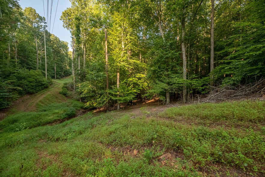 More Photos Of 8751 Birmingham Dr, Manassas Park Land For Sale