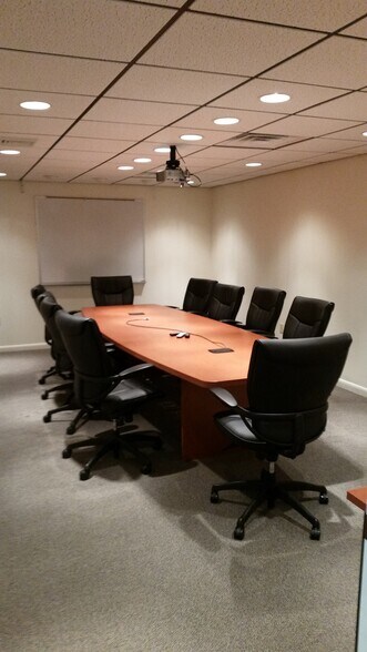 More Photos Of 1095 Upper Georges Valley Rd, Spring Mills Office For Lease