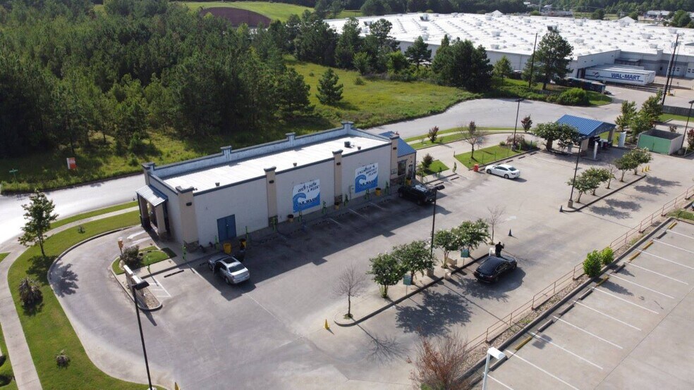 Primary Photo Of 301 S Southwest Loop 323, Tyler Carwash For Sale