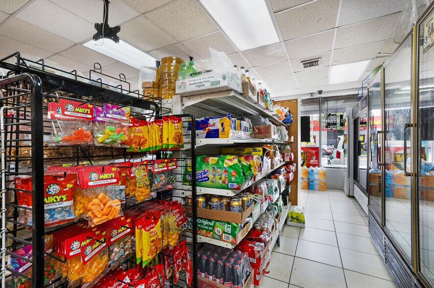 More Photos Of 3160 NW 7th st, Miami General Retail For Sale