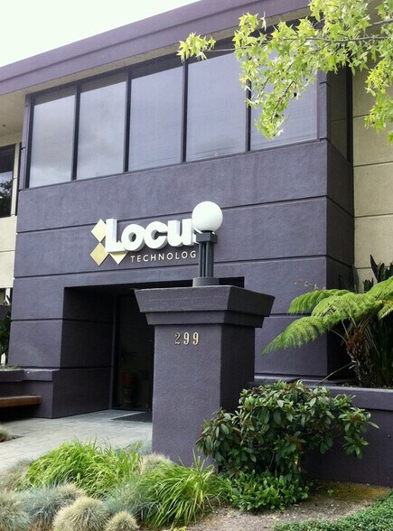 More Photos Of 299 Fairchild Dr, Mountain View Light Distribution For Lease