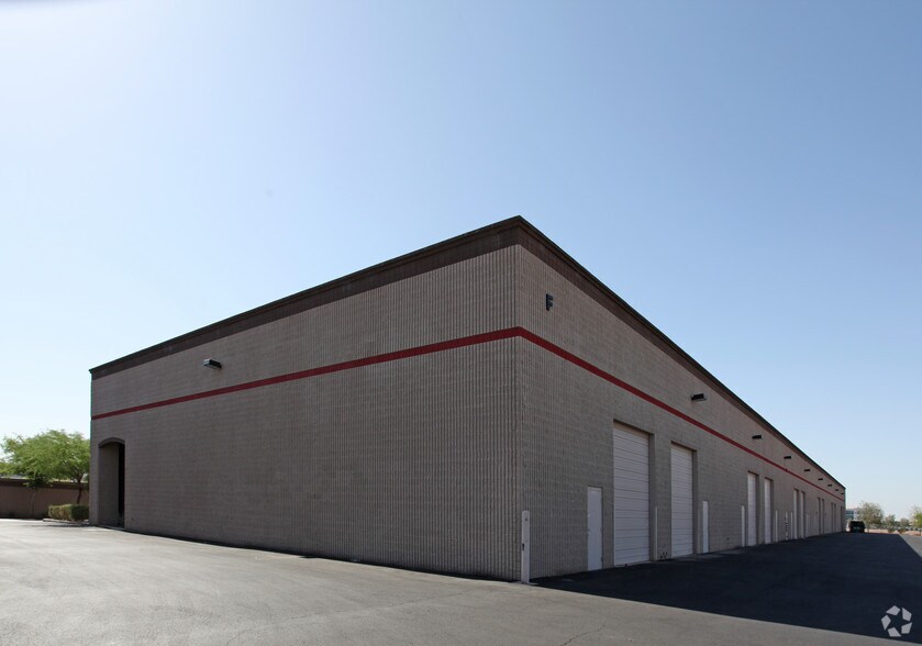 More Photos Of 1725 W Williams Dr, Phoenix Unknown For Lease