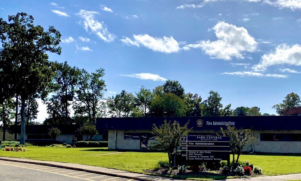 More Photos Of 610 Thimble Shoals Blvd, Newport News Unknown For Lease