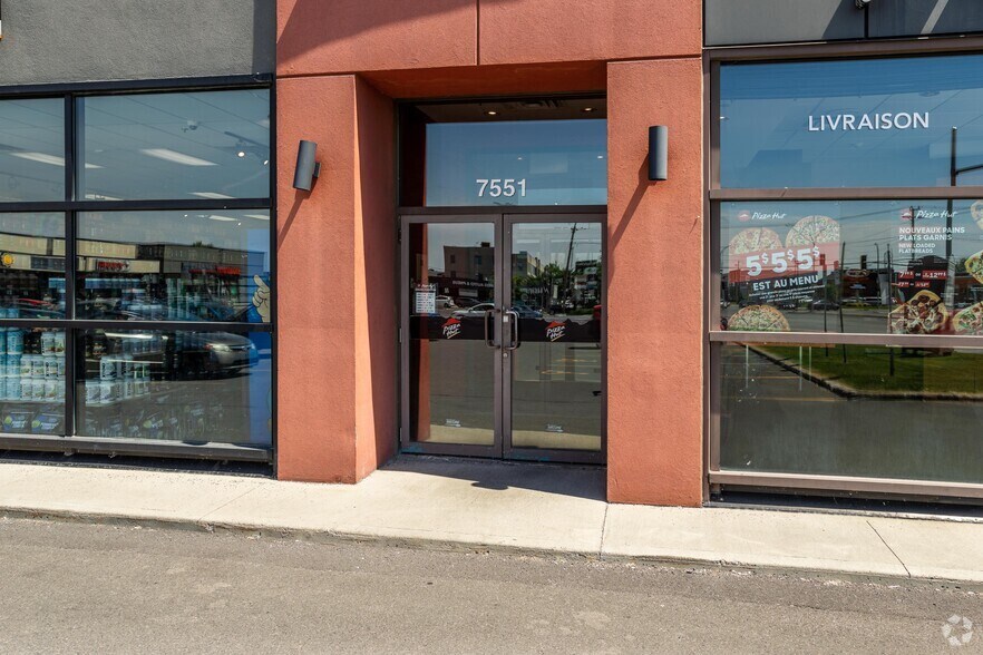 More Photos Of 7551-7581 Av Newman, Montréal Storefront For Lease