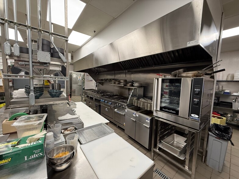 More Photos Of 447 Broadway, Westwood Restaurant For Sale