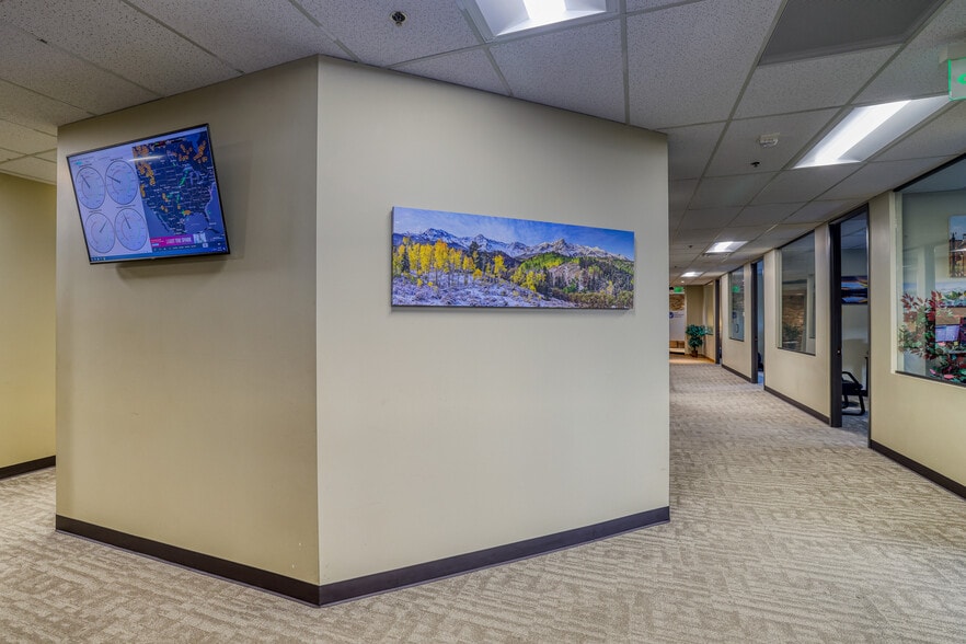 More Photos Of 3300 S Parker Rd, Aurora Office For Sale