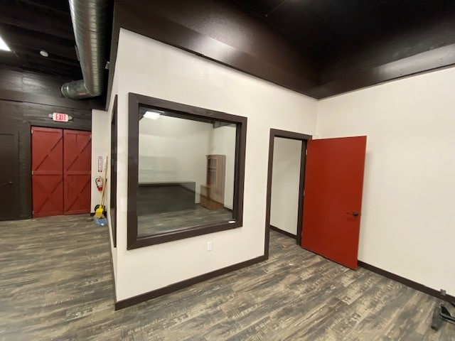 More Photos Of 106 W Grove St, Kaufman Freestanding For Lease