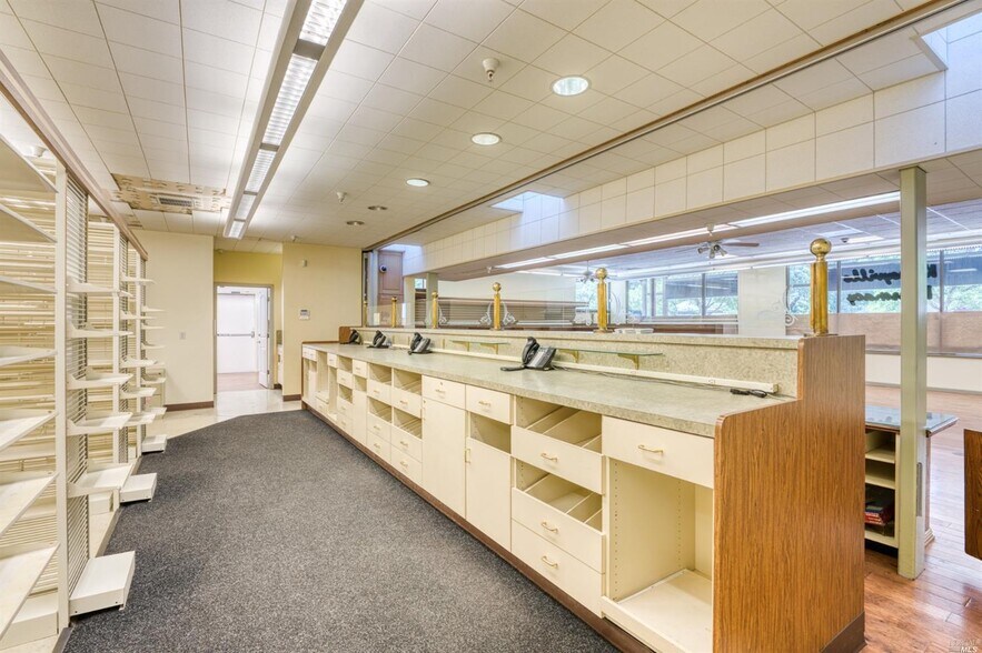 More Photos Of 3720 Main St, Kelseyville Drugstore For Sale