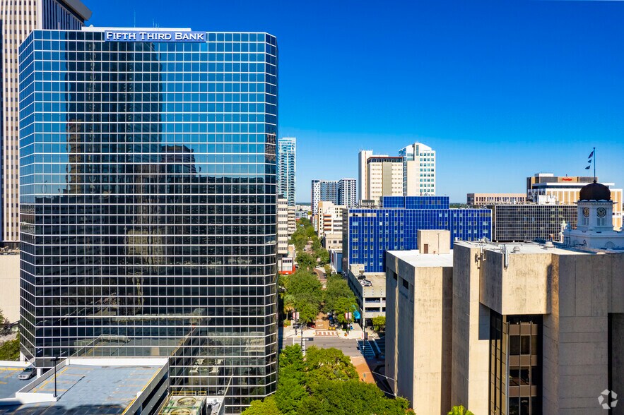 More Photos Of 201 E Kennedy Blvd, Tampa Office For Lease