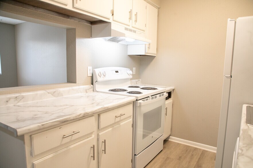 More Photos Of 4206 Frances St, Omaha Apartments For Sale