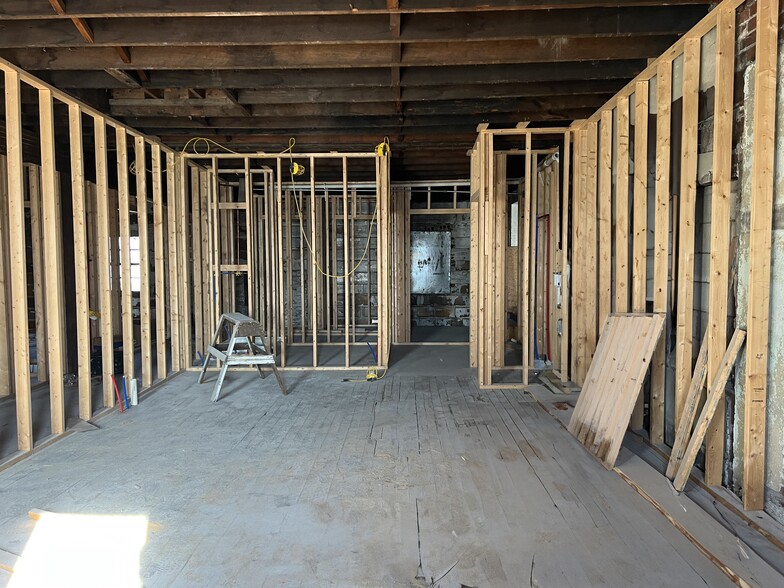 More Photos Of 1605 Broadway, Lorain Storefront Retail Residential For Sale