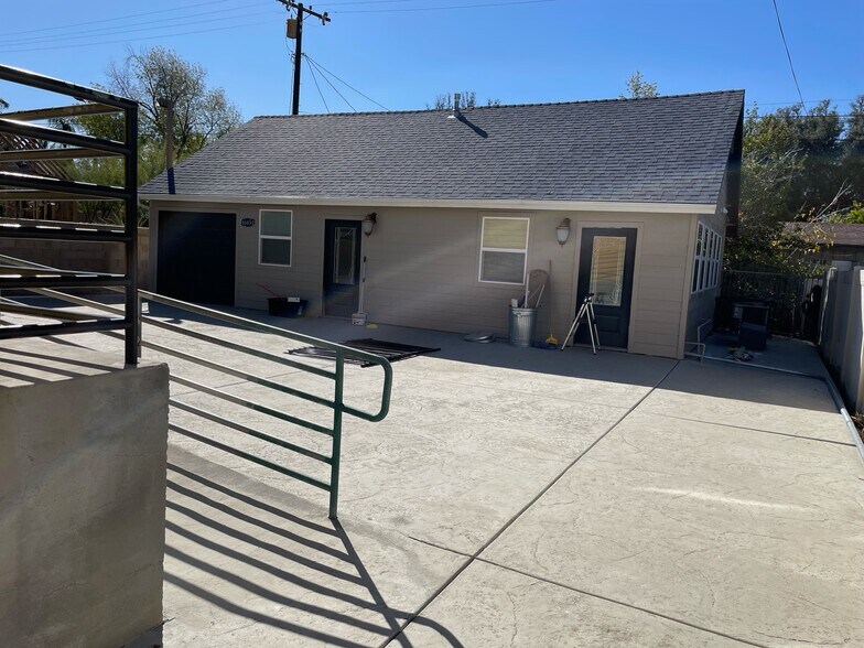 More Photos Of 668 E Redlands Blvd, Redlands Office For Sale