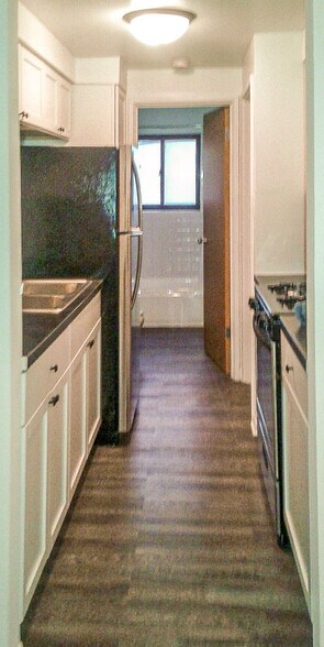 More Photos Of 949-953 E 86th St, Chicago Apartments For Sale