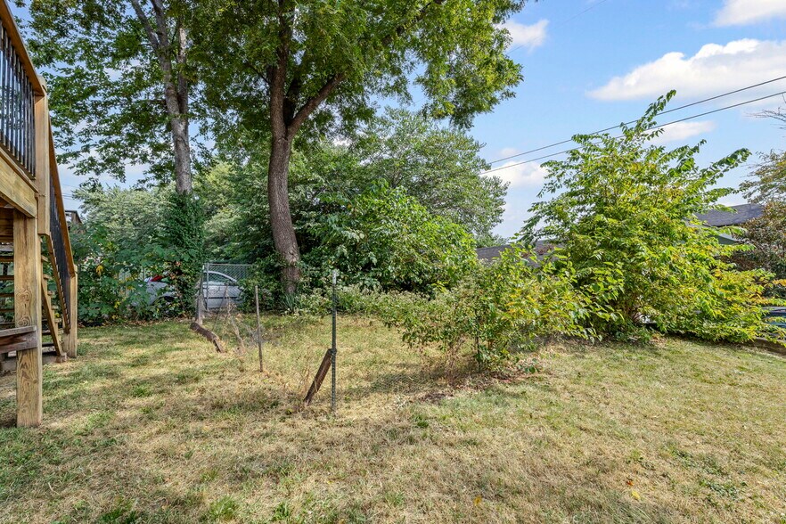 More Photos Of 347 Lawn Ave, Kansas City Apartments For Sale