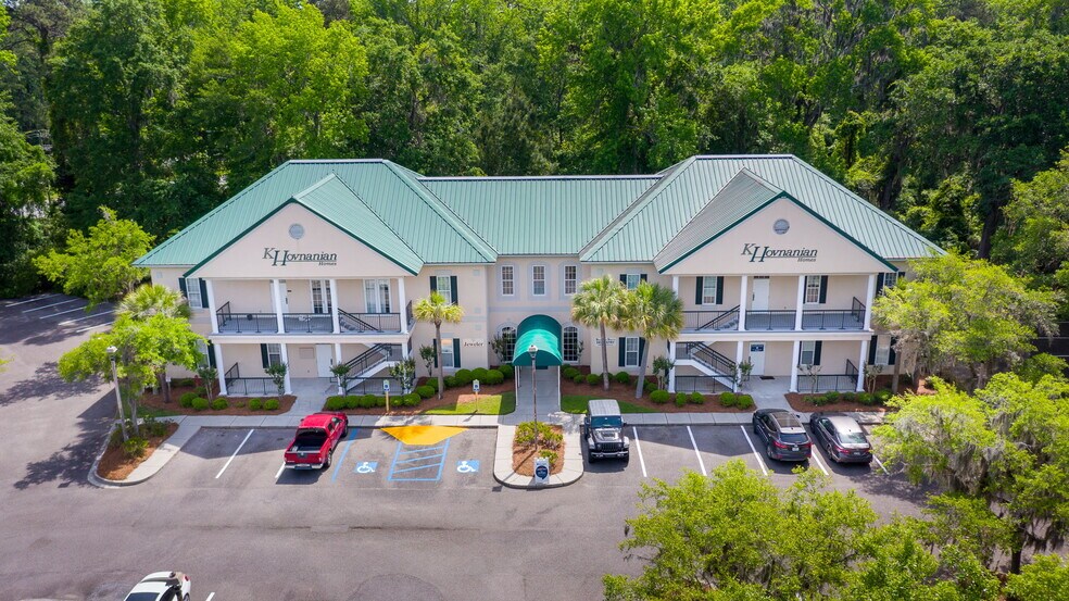 More Photos Of 10 Plantation Park Dr, Bluffton Office For Lease