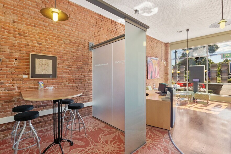 More Photos Of 216 N Tejon St, Colorado Springs Storefront For Sale