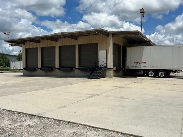 More Photos Of 604 Inderneer Dr, Kernersville Truck Terminal For Lease