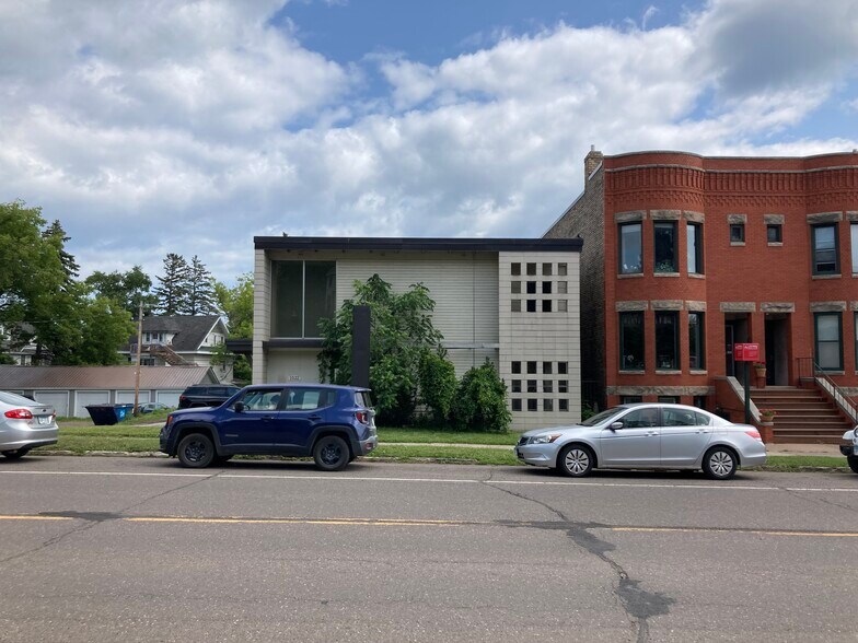 More Photos Of 1522 Superior St E, Duluth Medical For Sale