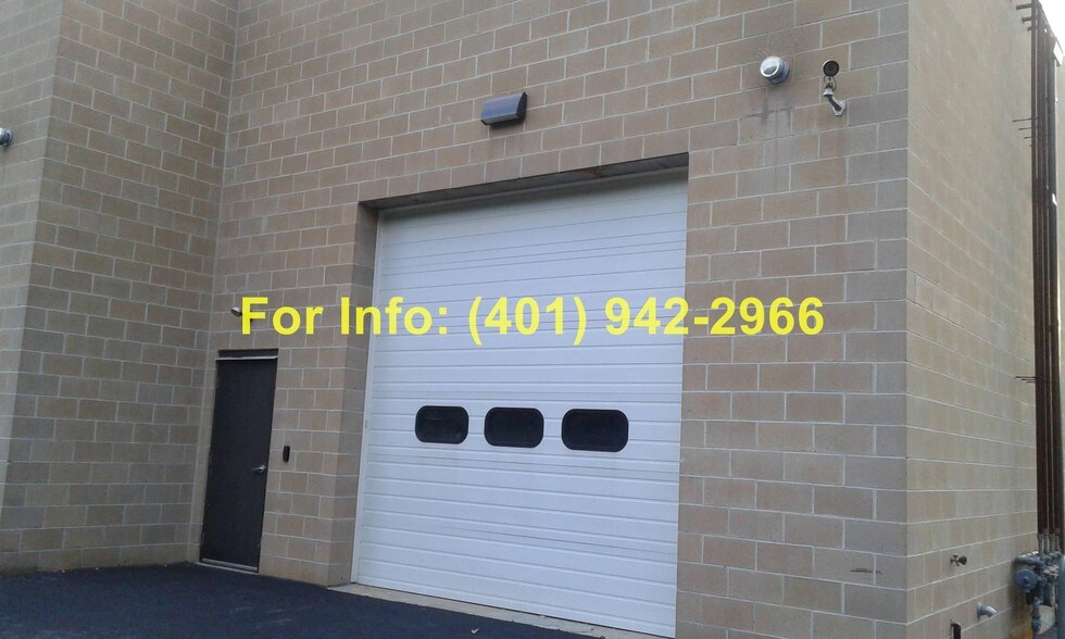 More Photos Of 81 Western Industrial Dr, Cranston Warehouse For Sale