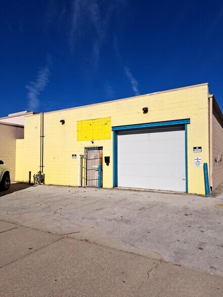 More Photos Of 717 1st Ave, Council Bluffs Freestanding For Lease