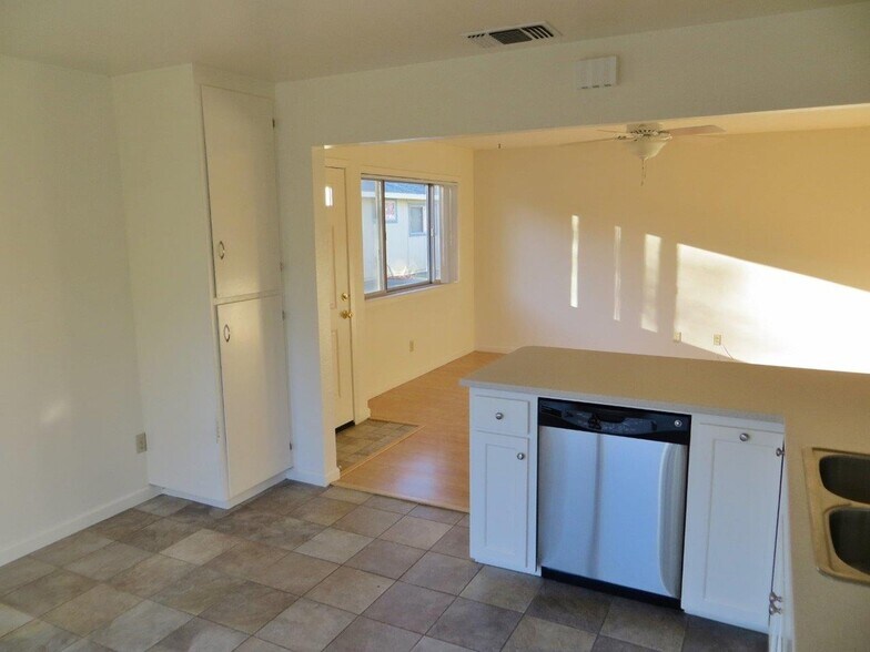 More Photos Of 415 4th St, Winters Multifamily For Sale