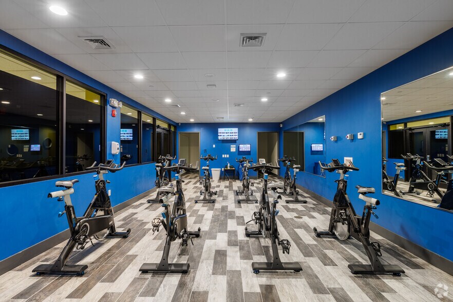 More Photos Of 19-21 Chenango St, Binghamton Apartments For Sale