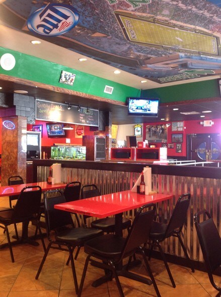 More Photos Of 2410-2412 S Interstate 35 E, Denton Freestanding For Lease