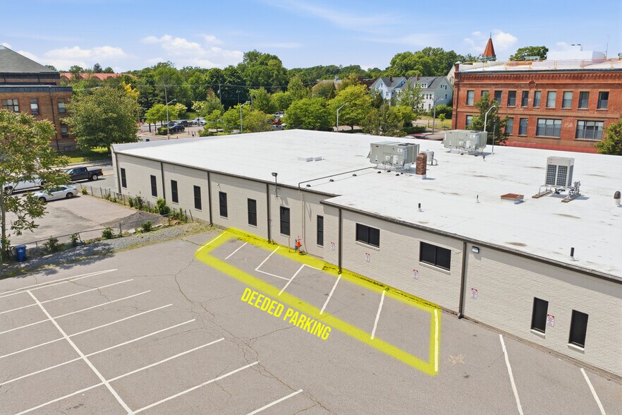 More Photos Of 32 Belmont St, Brockton Office For Lease