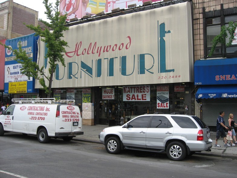 Primary Photo Of 2431 Grand Concourse, Bronx Storefront For Lease