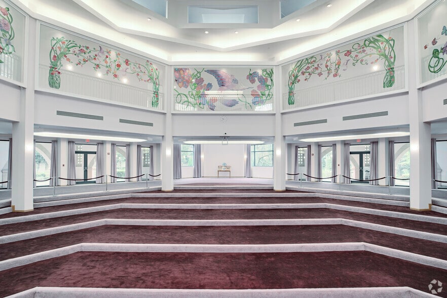 More Photos Of 11326 Leesburg Pike, Herndon Religious Facility For Sale