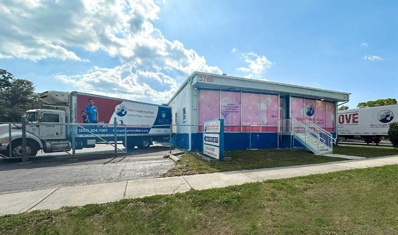 More Photos Of 3760 Fowler St, Fort Myers Distribution For Lease
