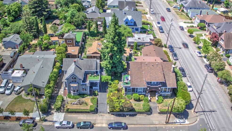 More Photos Of 2-10 7th St, Petaluma Apartments For Sale
