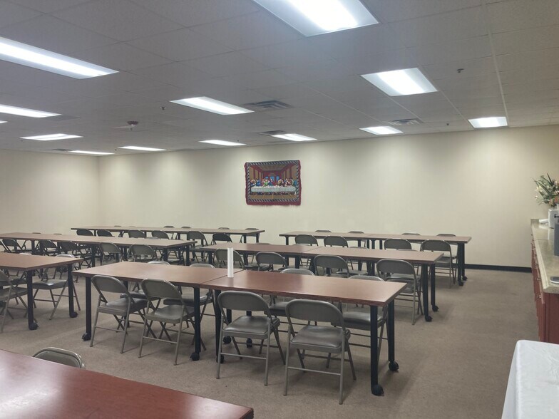 More Photos Of 2211 Beaver Ruin Rd, Norcross Flex For Sale