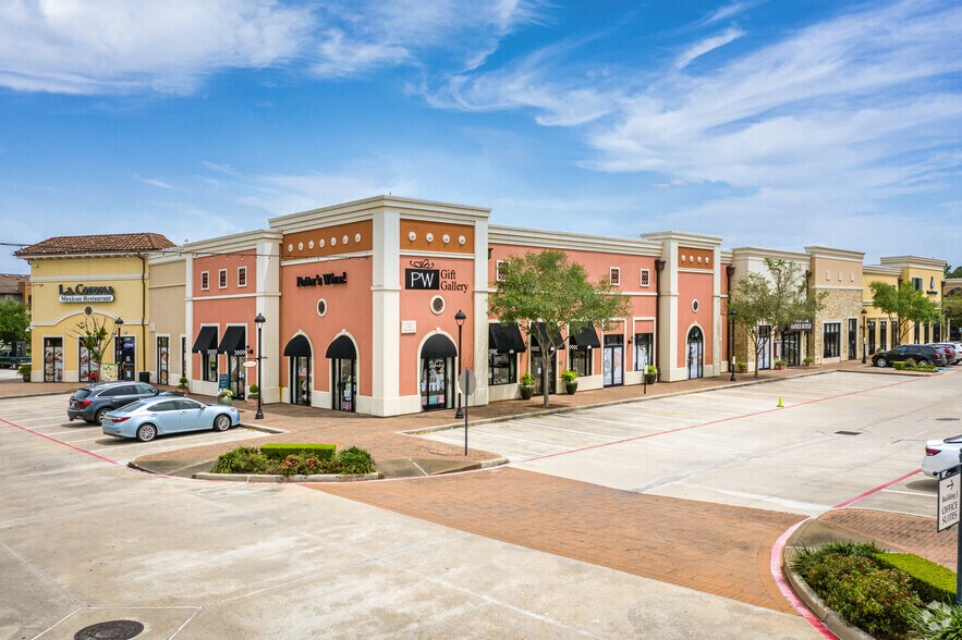 More Photos Of 10919-10927 Louetta Rd, Houston Unknown For Lease