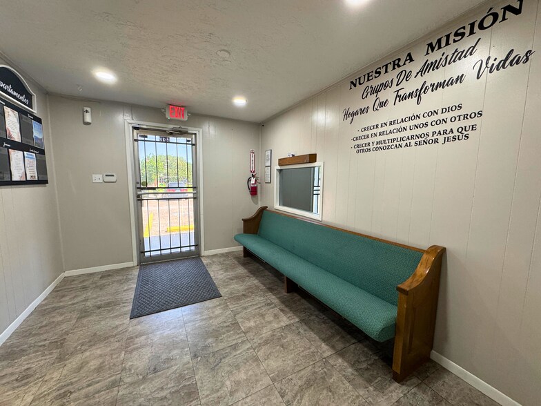 More Photos Of 1922 Dallas St, Pasadena Religious Facility For Sale