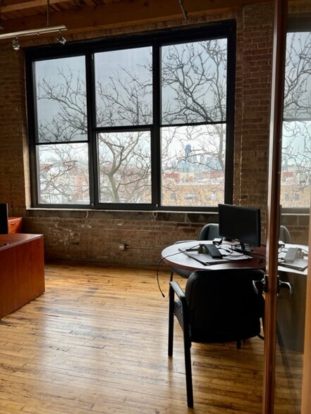 More Photos Of 1901 N Clybourn Ave, Chicago Loft Creative Space For Lease