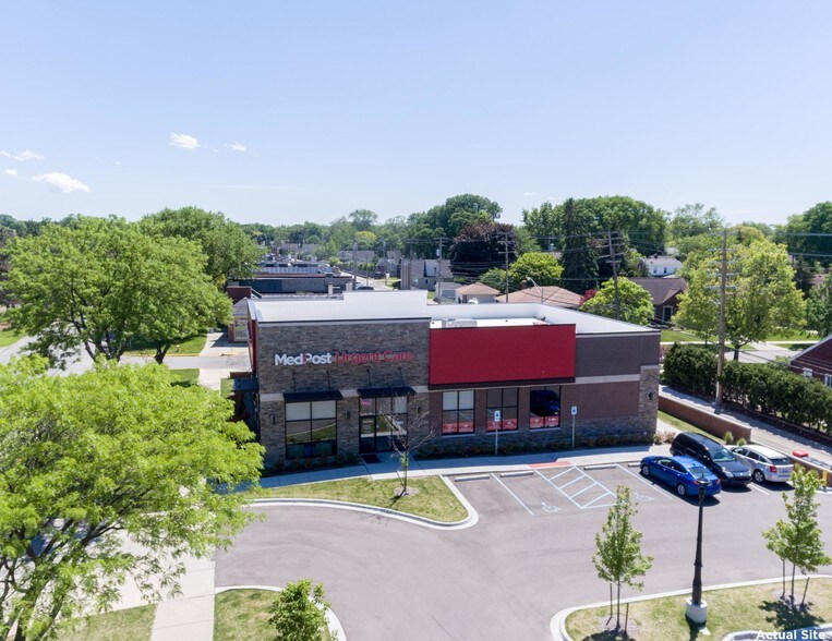 More Photos Of 20599 Mack Ave, Grosse Pointe Woods Freestanding For Lease