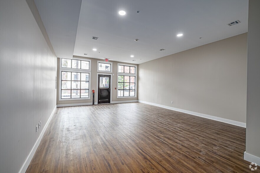 More Photos Of 120 Elm St, Newark Apartments For Lease