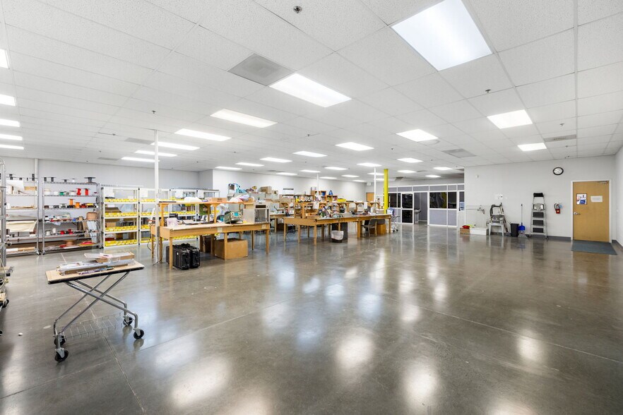 More Photos Of 6690 Doolittle Ave, Riverside Warehouse For Sale