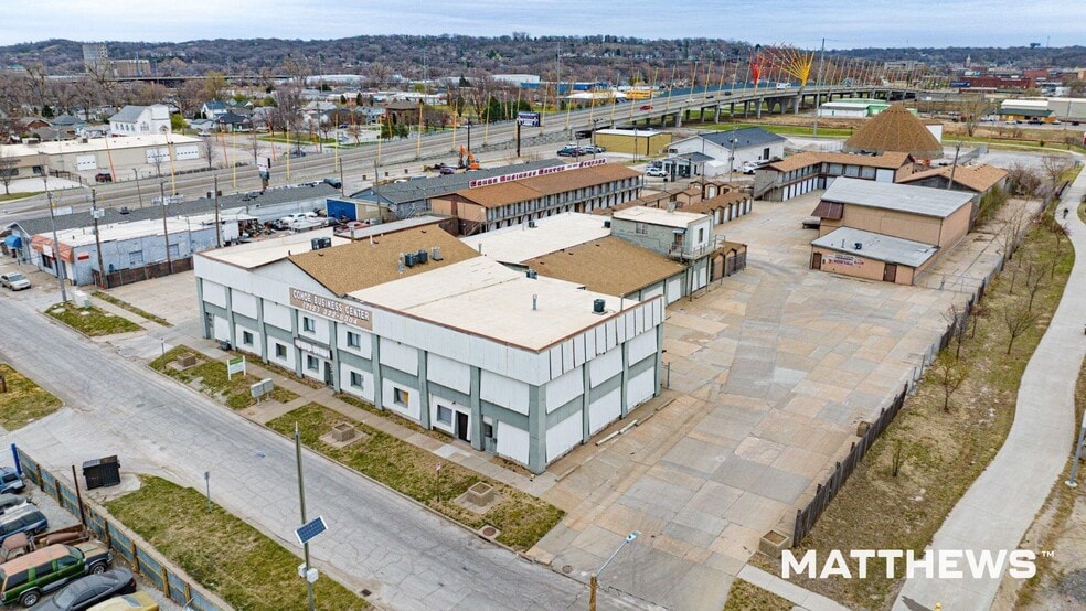 Primary Photo Of 2426 9th Ave, Council Bluffs Self Storage For Sale