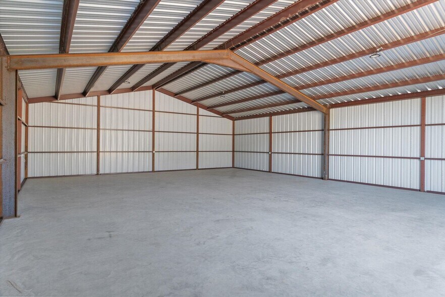 More Photos Of 806 County Road 2918, Alba Land For Sale