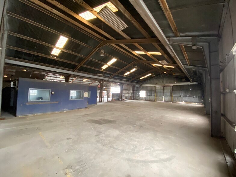 More Photos Of 4501 Baldwin Blvd, Corpus Christi Warehouse For Lease