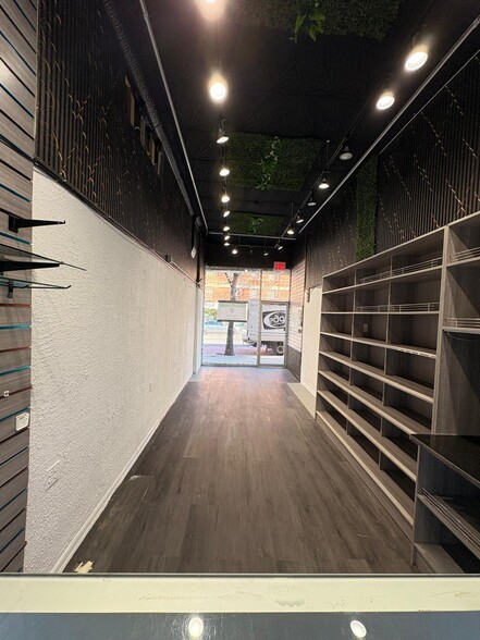 More Photos Of 1727 Second Ave, New York Apartments For Lease