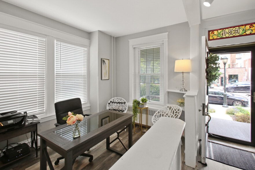 More Photos Of 634 Penn Ave, West Reading Freestanding For Lease