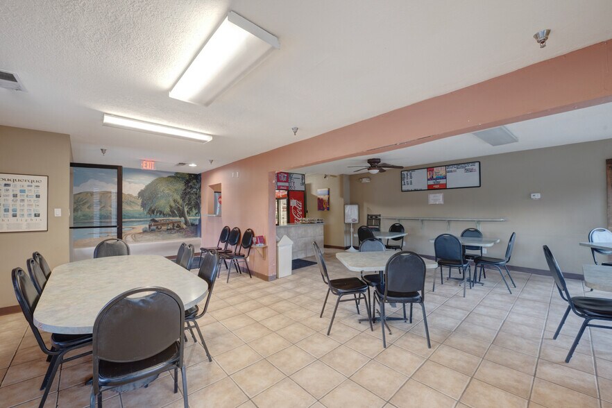 More Photos Of 8032 4th St NW, Albuquerque Restaurant For Sale