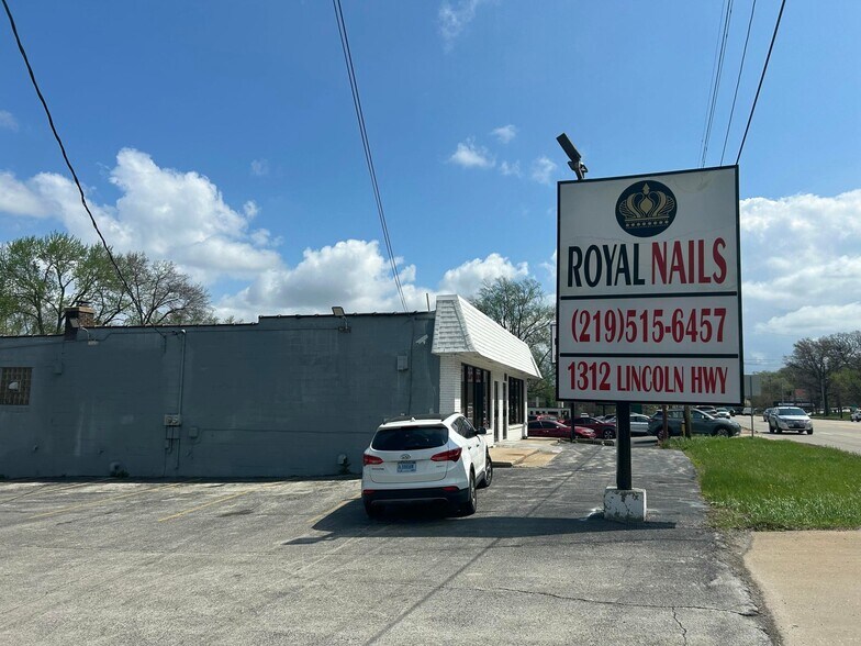 More Photos Of 1312 US Highway 30, Schererville Storefront For Sale